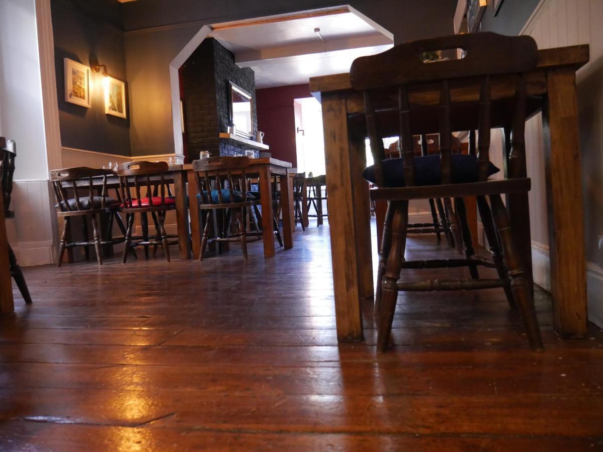 The Fox And Hounds Hotel Whittlebury Kültér fotó